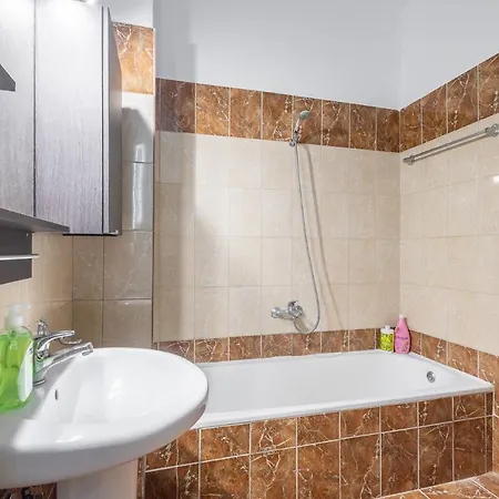 New Maisonette With Parking * Larissa