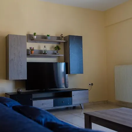 New Maisonette With Parking Apartment Larissa