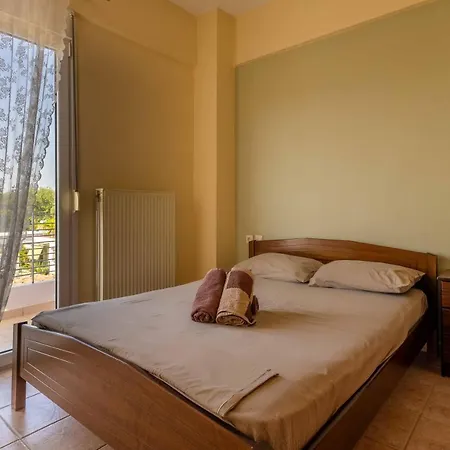 New Maisonette With Parking Apartment Larissa
